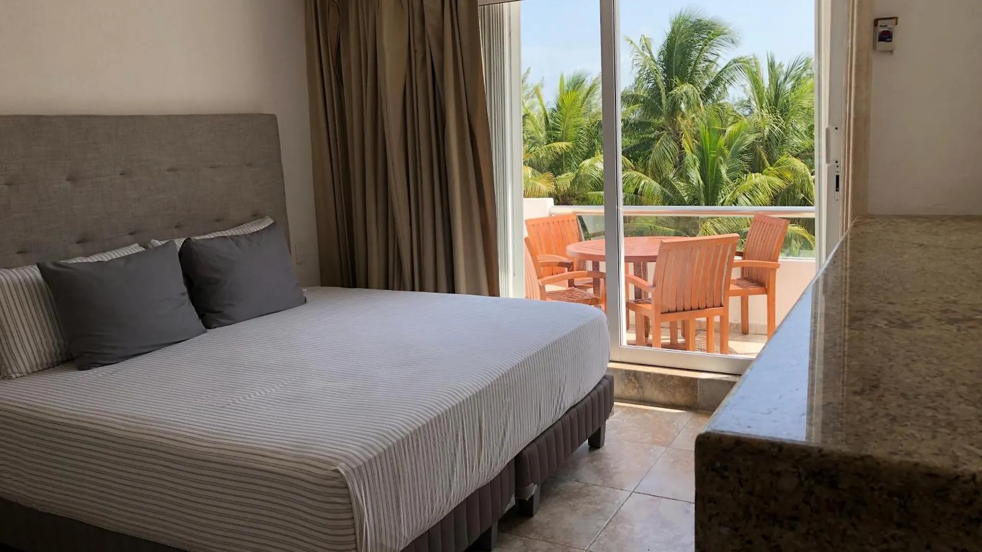Holiday home 4Br Beachfront Beautiful House By Solmar Rentals Cancun